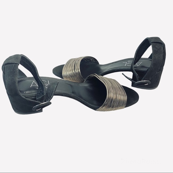 AGL Ankle Sandals Black Suede Heels and Bronze Front Straps Made in Italy - Picture 4 of 8